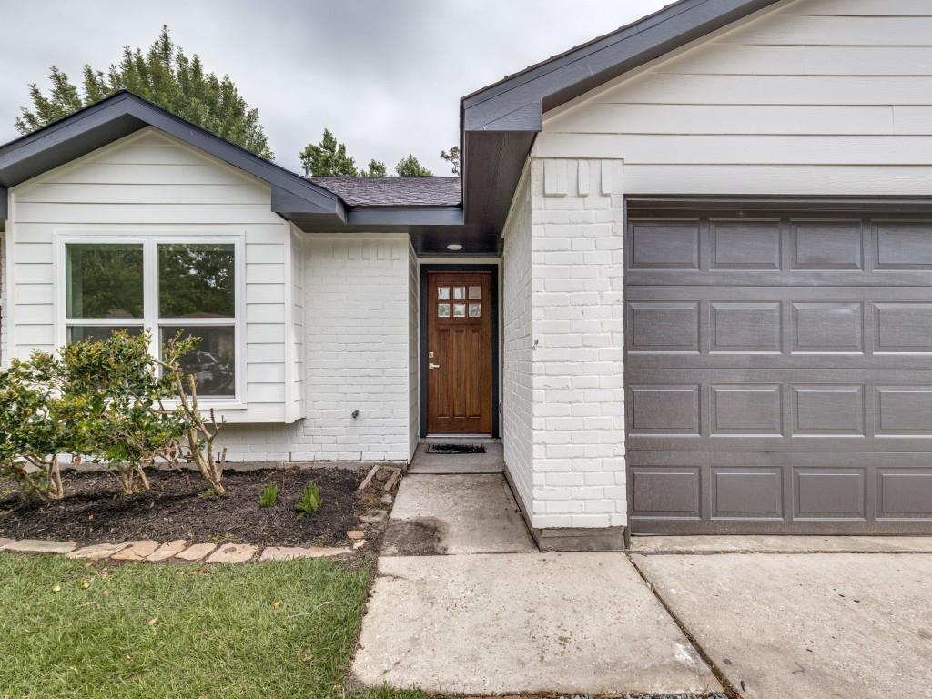6915 Foxwaithe Lane