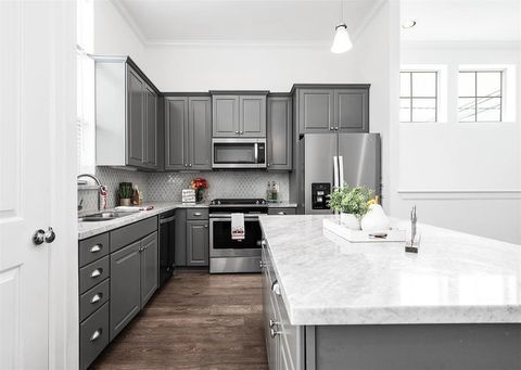 Photo of 2103 Naomi Street #A, Houston, TX 77054 (MLS # 91329909)