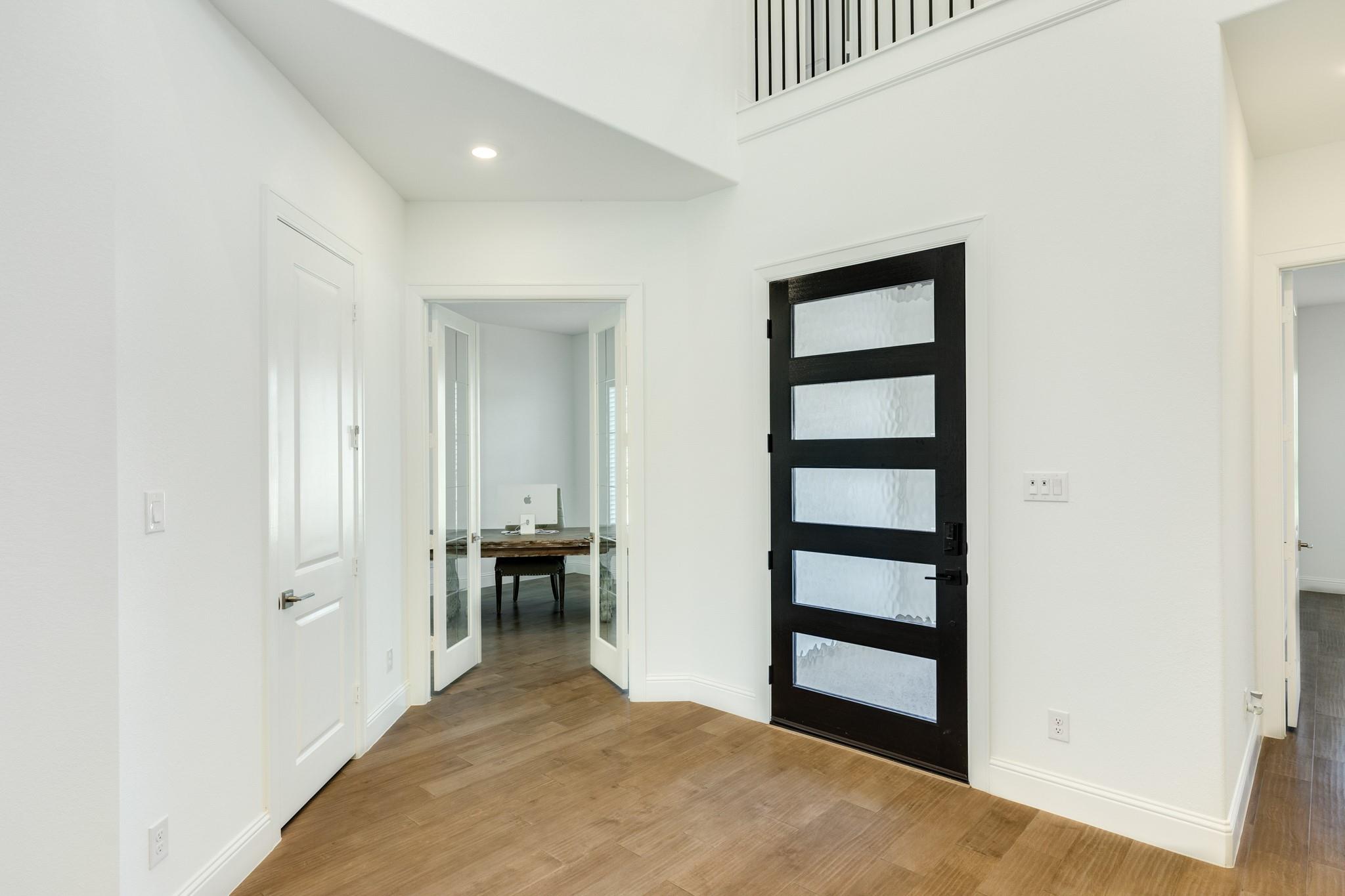 5202 Wolf Creek Court
