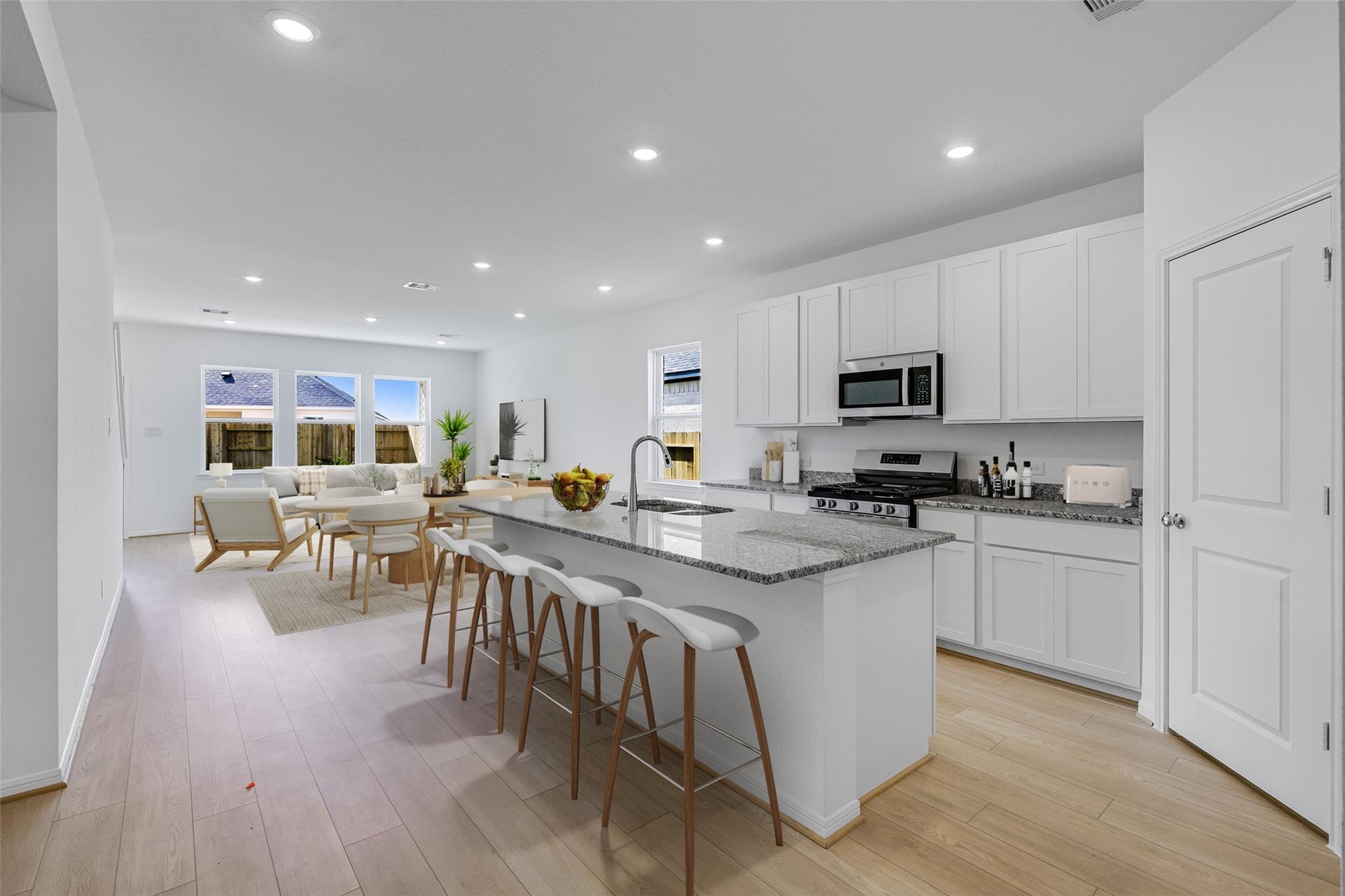 26638 Plain Glee Street