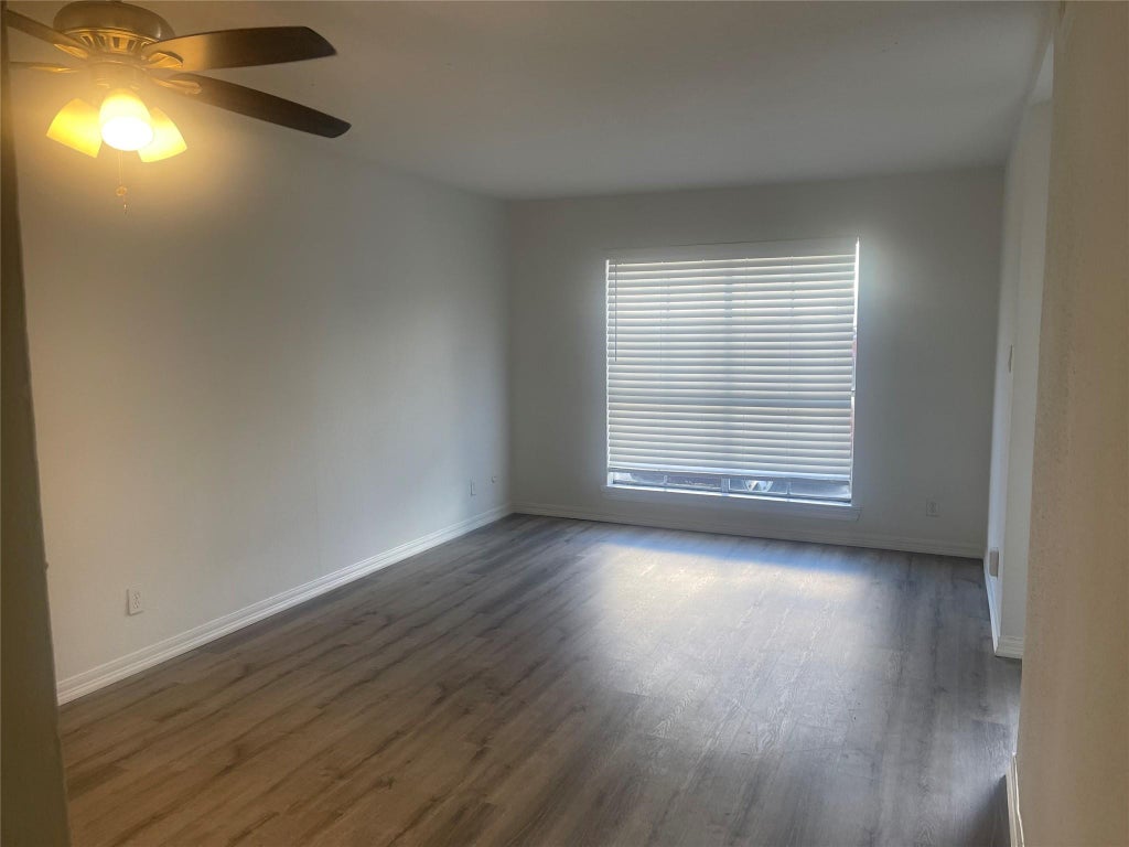 Photo of 6200 W Tidwell Road #1005, Houston, TX 77092 (MLS # 61138147)