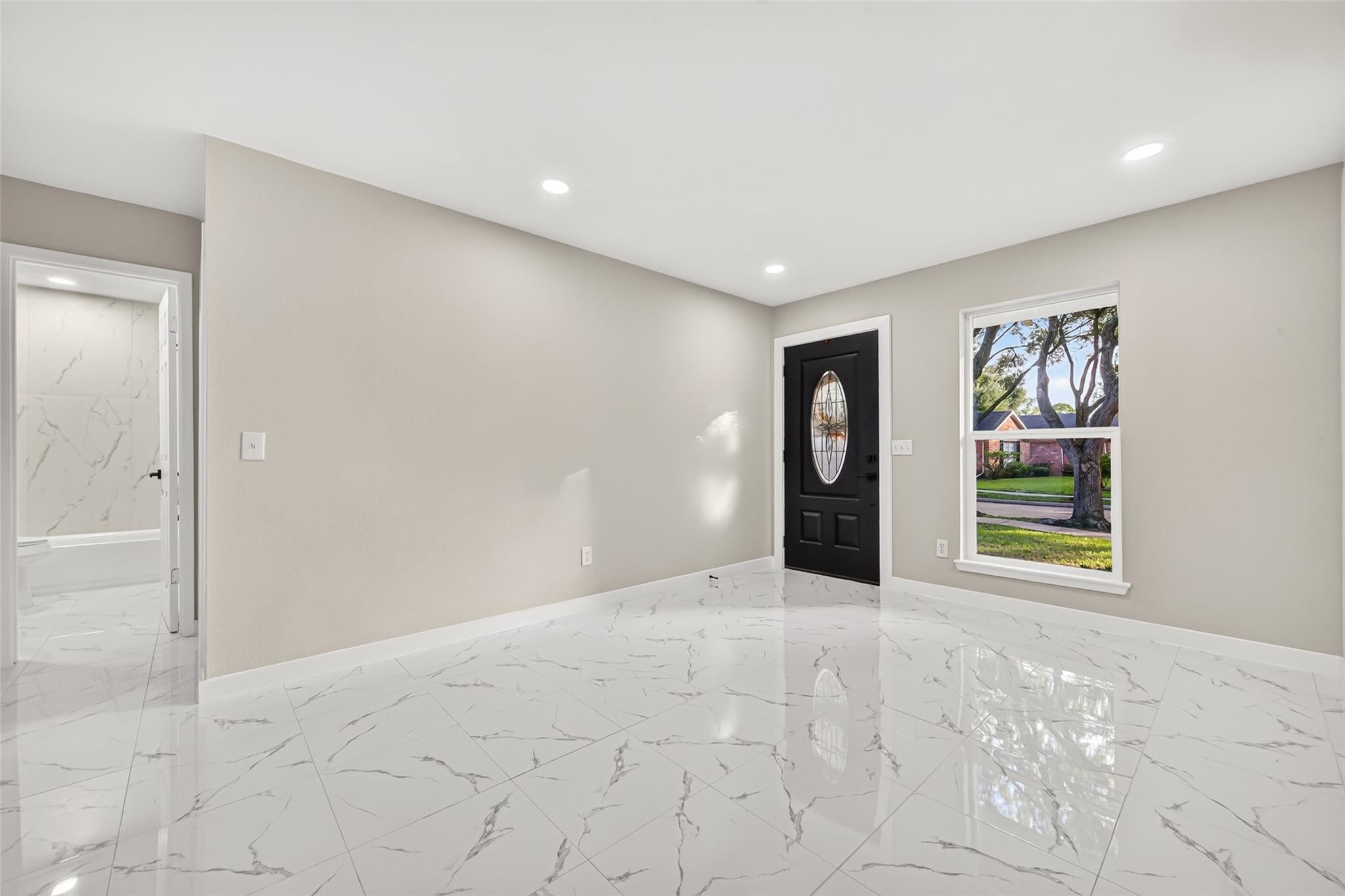 2739 Lakefield Way