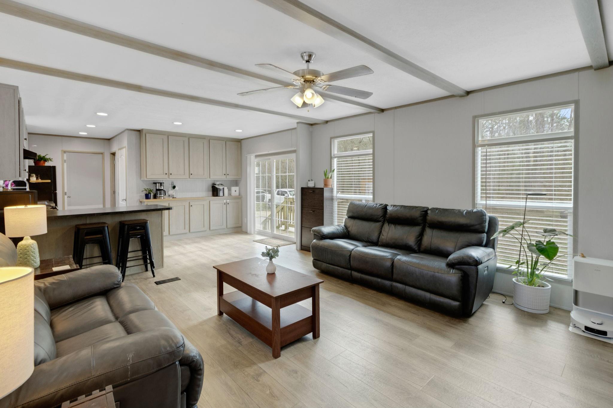 480 Private Road 1330