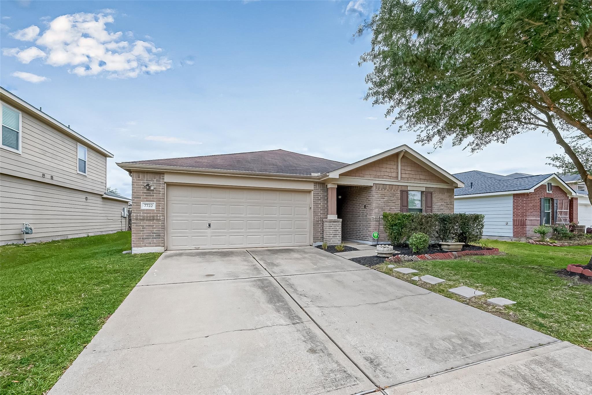 7722 Shavano Lane