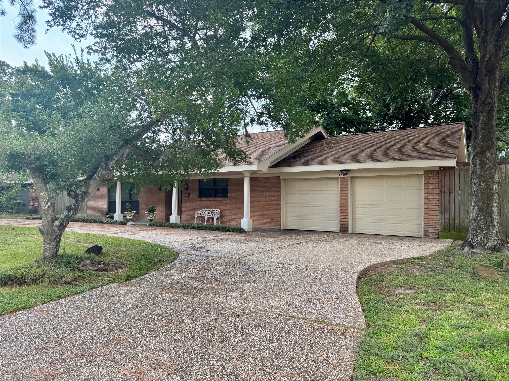 10319 Raritan Drive