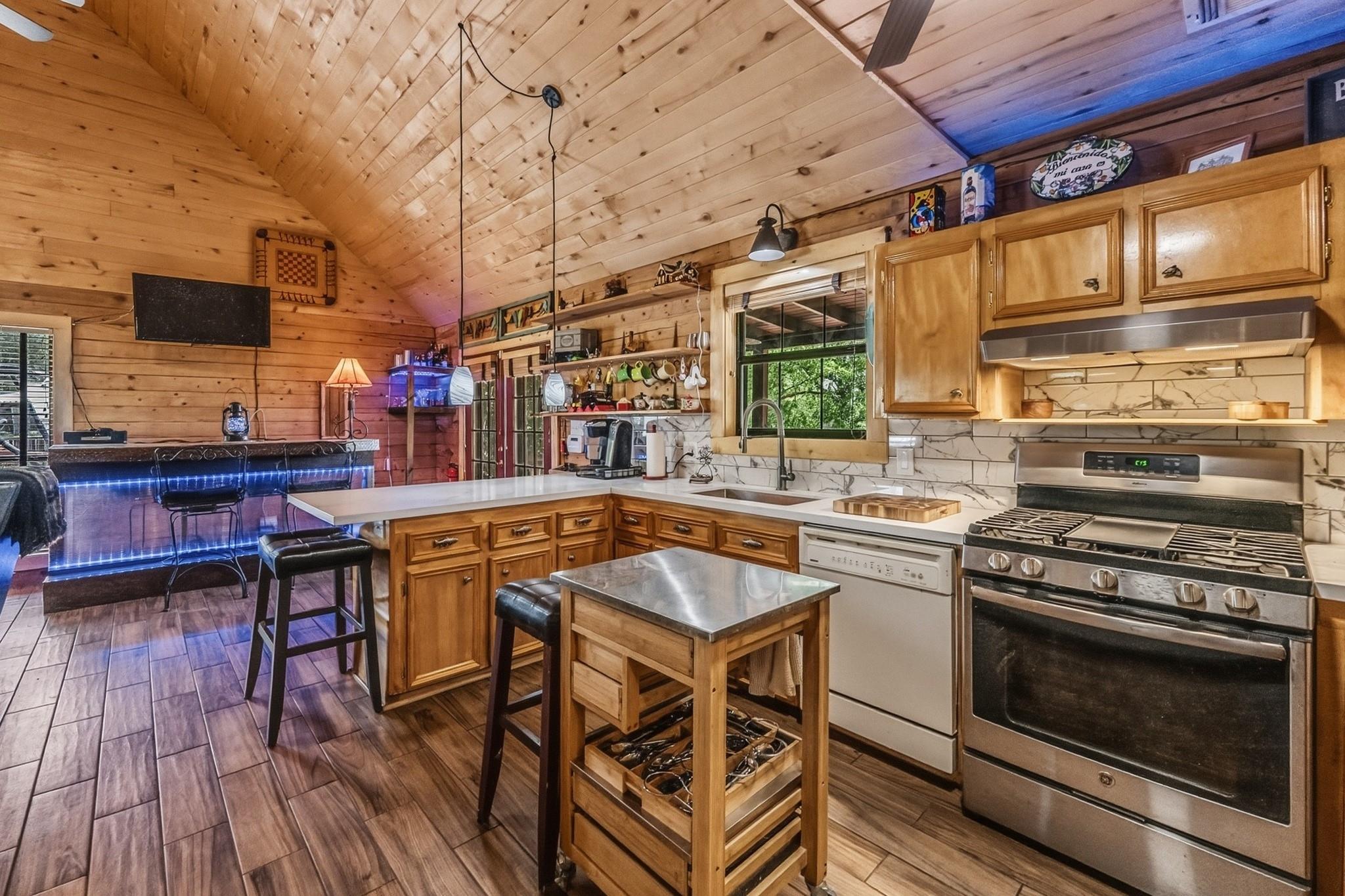 23 Hunters Creek Drive