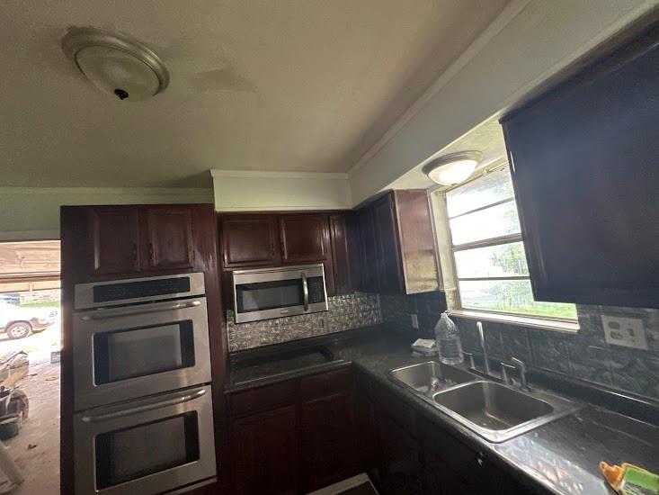 4127 Knoll Drive
