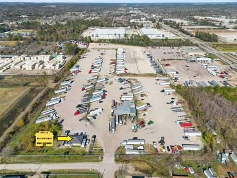 Photo of 8735 Howton Street, Houston, TX 77028 (MLS # 26957186)