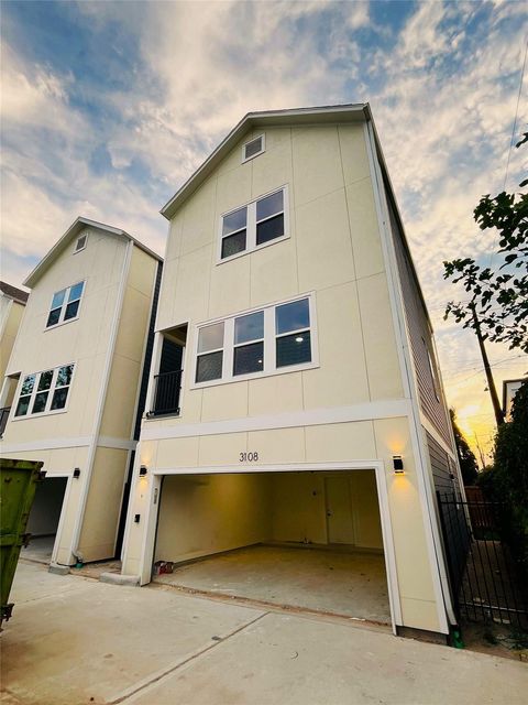 Tiny photo for 3802 Yale Street, Houston, TX 77018 (MLS # 22719079)