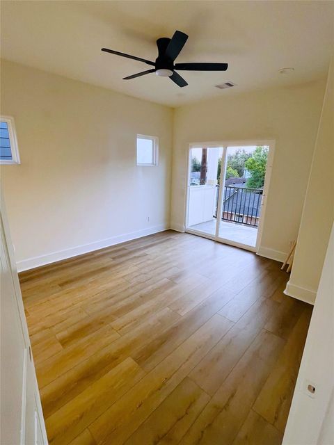 Tiny photo for 3802 Yale Street, Houston, TX 77018 (MLS # 22719079)