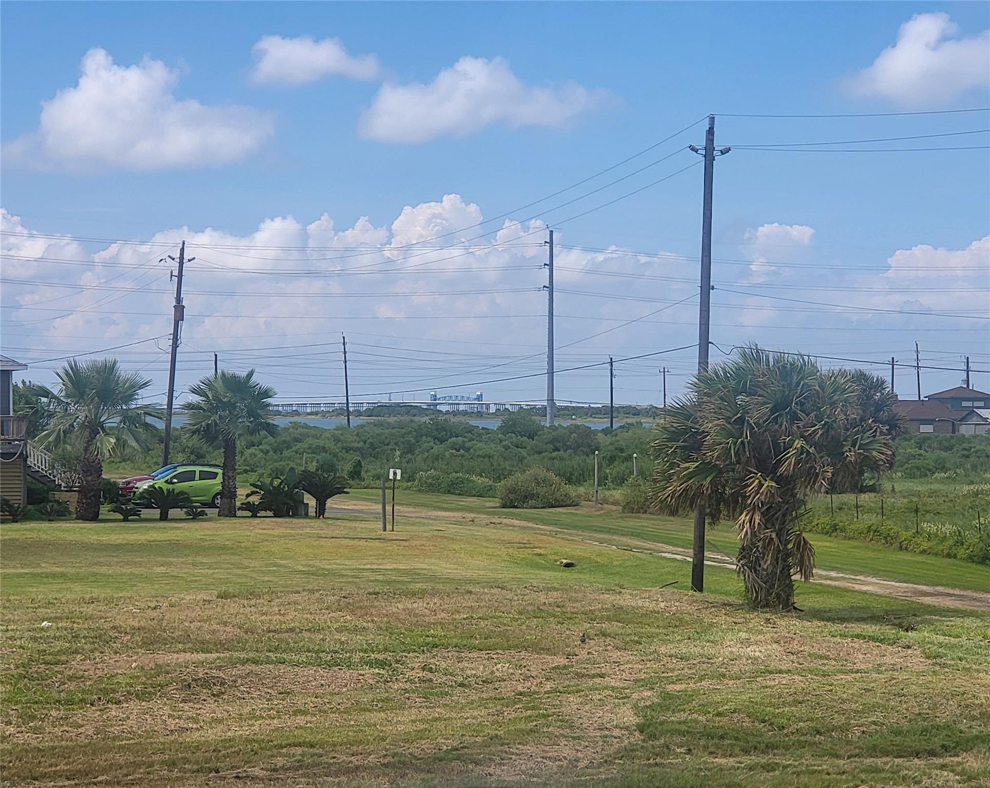 00 East Silver Sands