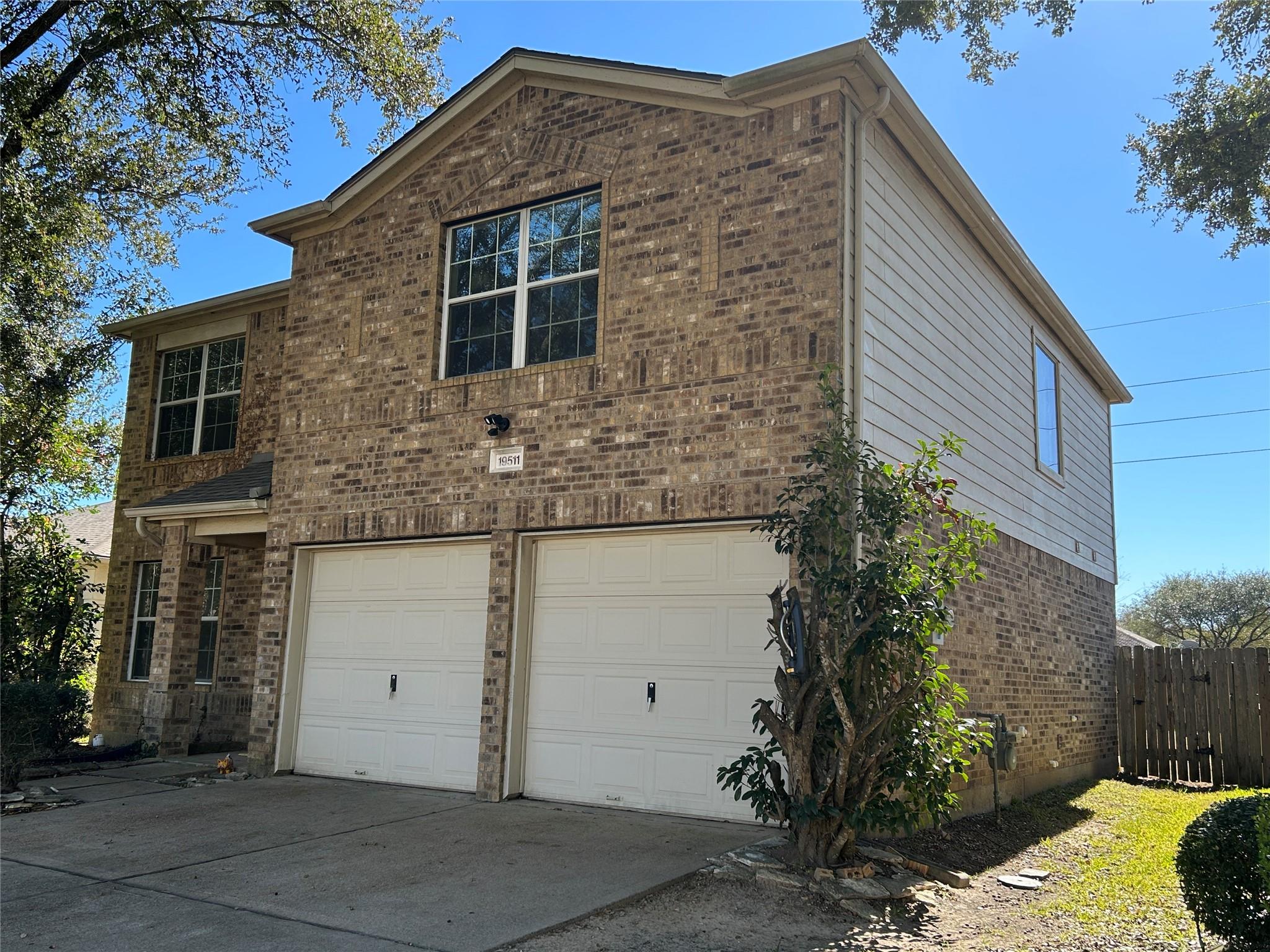 19511 S Stone Lane