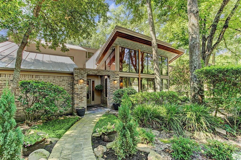 2607 Crossvine Circle