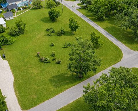 Photo of 0 Spencer Drive, Jones Creek, TX 77541 (MLS # 58221796)