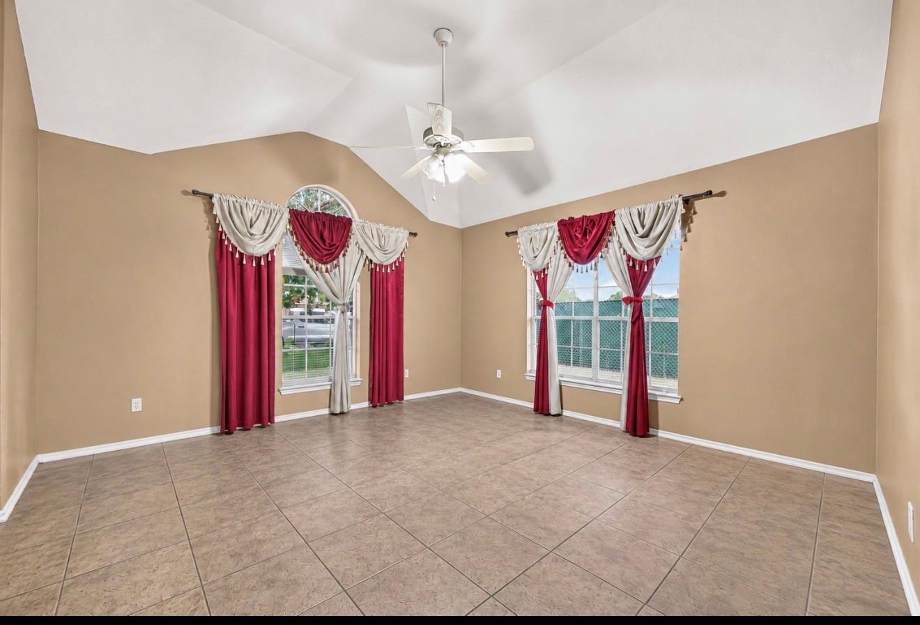 3501 Riverside Drive