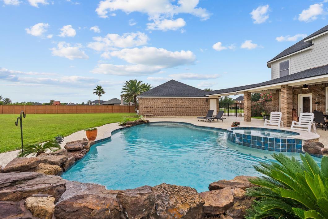 3870 Summer Manor Drive