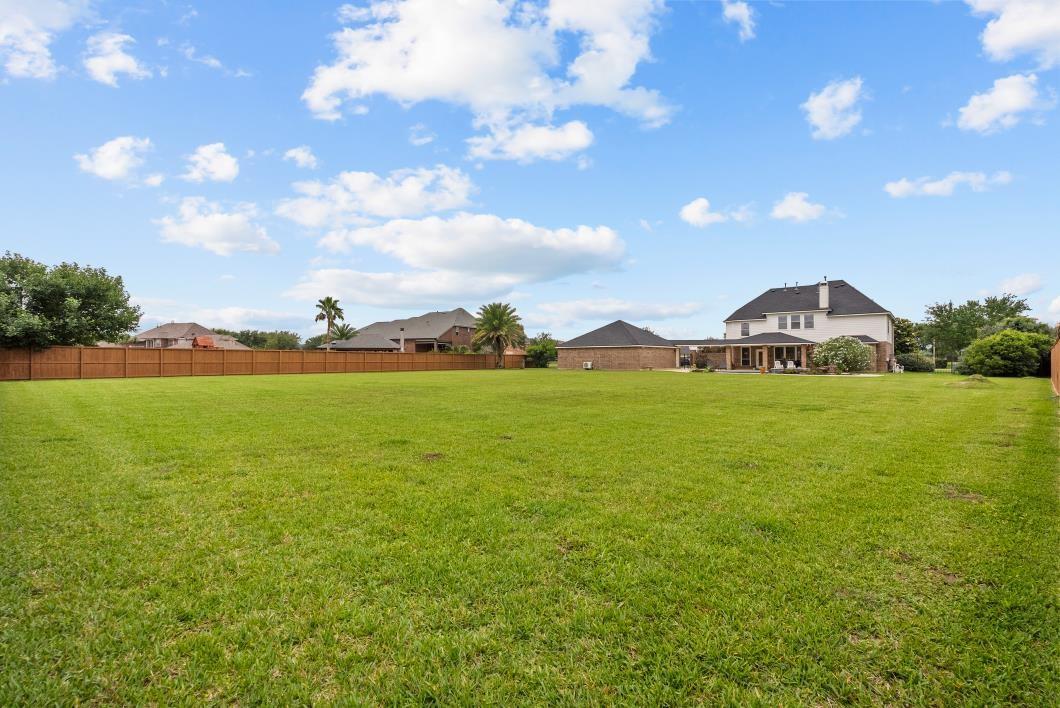 3870 Summer Manor Drive