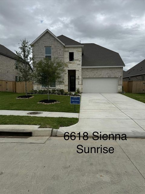 Photo of 6618 Sienna Sunrise Lane, Katy, TX 77493 (MLS # 12374750)