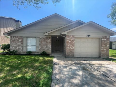 Photo of 1051 Sierra Shadows Drive, Katy, TX 77450 (MLS # 10740533)