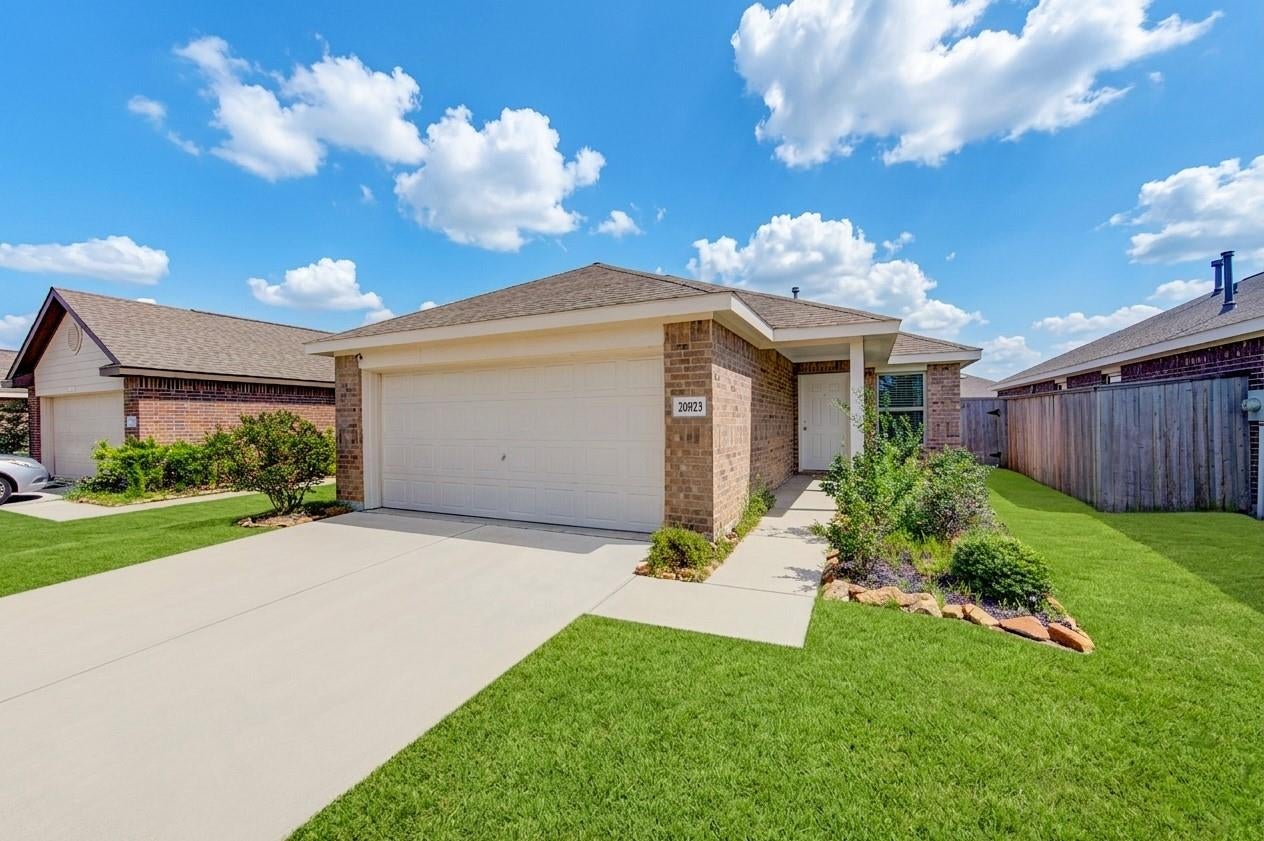26923 Winward Creek Trail