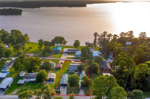 Photo of 340 Lake Shore Drive, Trinity, TX 75862 (MLS # 26038927)