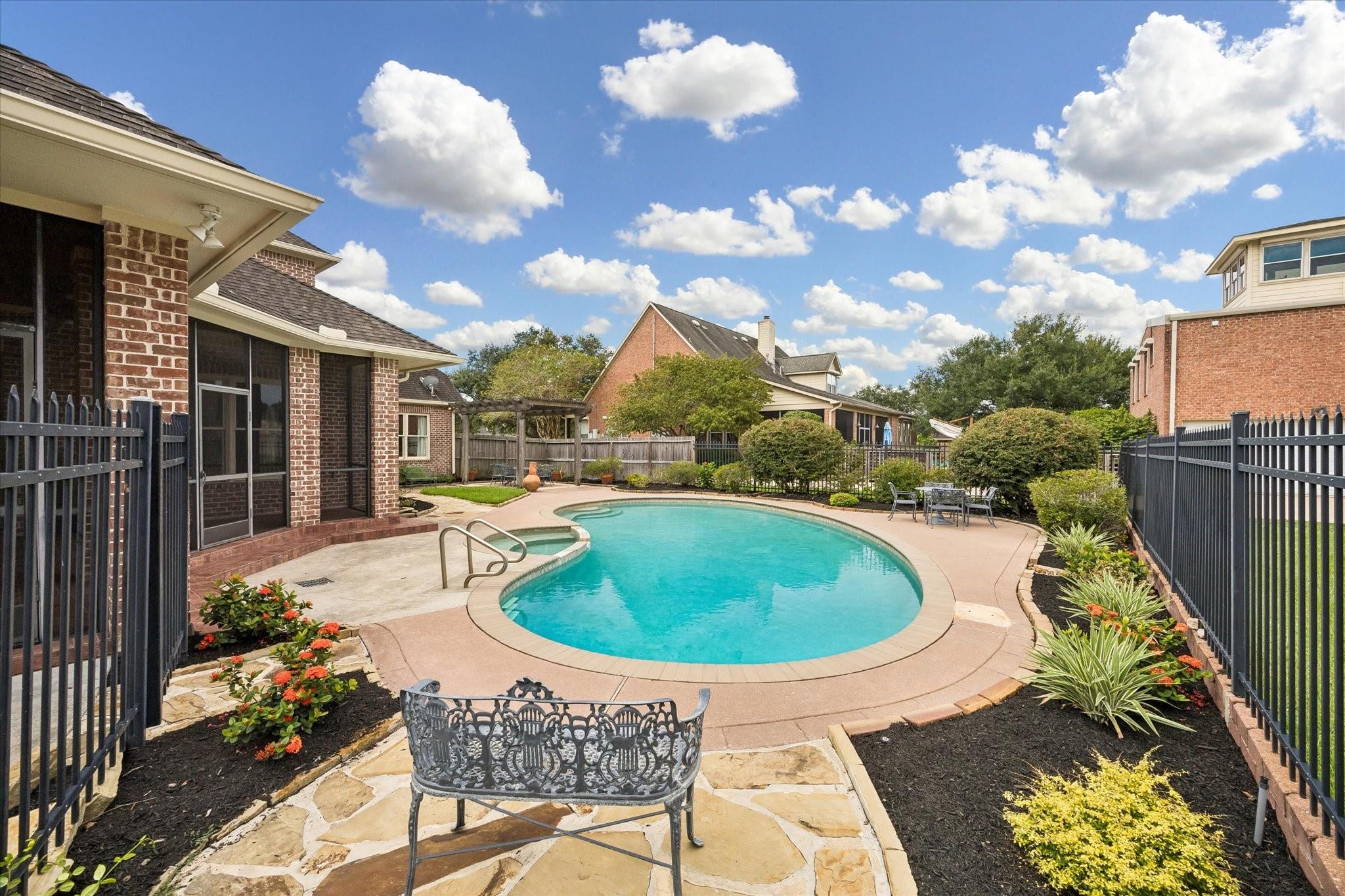 2103 Airline Drive