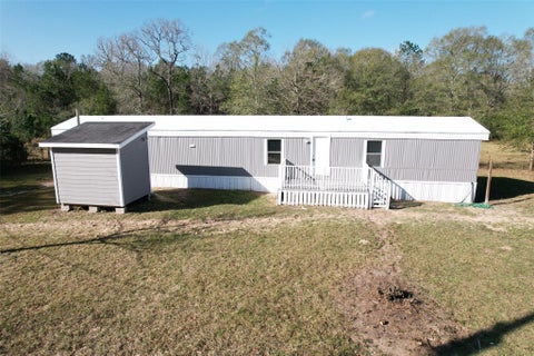 Mobile Home For Rent - 16428 Jireh Road<br/> Conroe, TX 77306