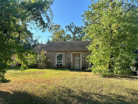 Photo of 9254 Richland Drive, Houston, TX 77078 (MLS # 39959048) Photo of 9254 Richland Drive, Houston, TX 77078 (MLS # 39959048)