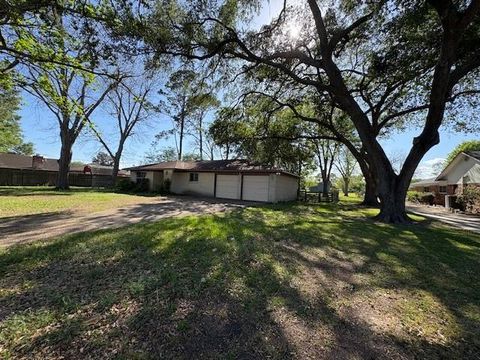 1822 Georgia Avenue Deer Park TX 77536