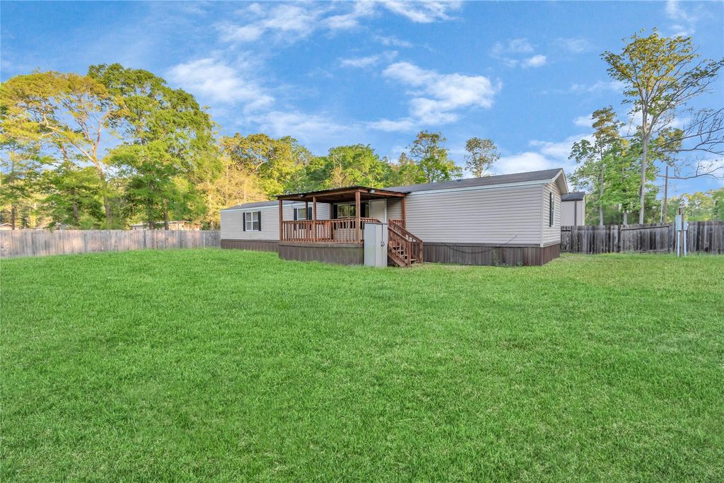Photo of 101 Maple Lane, Shepherd, TX 77371 (MLS # 59405128)