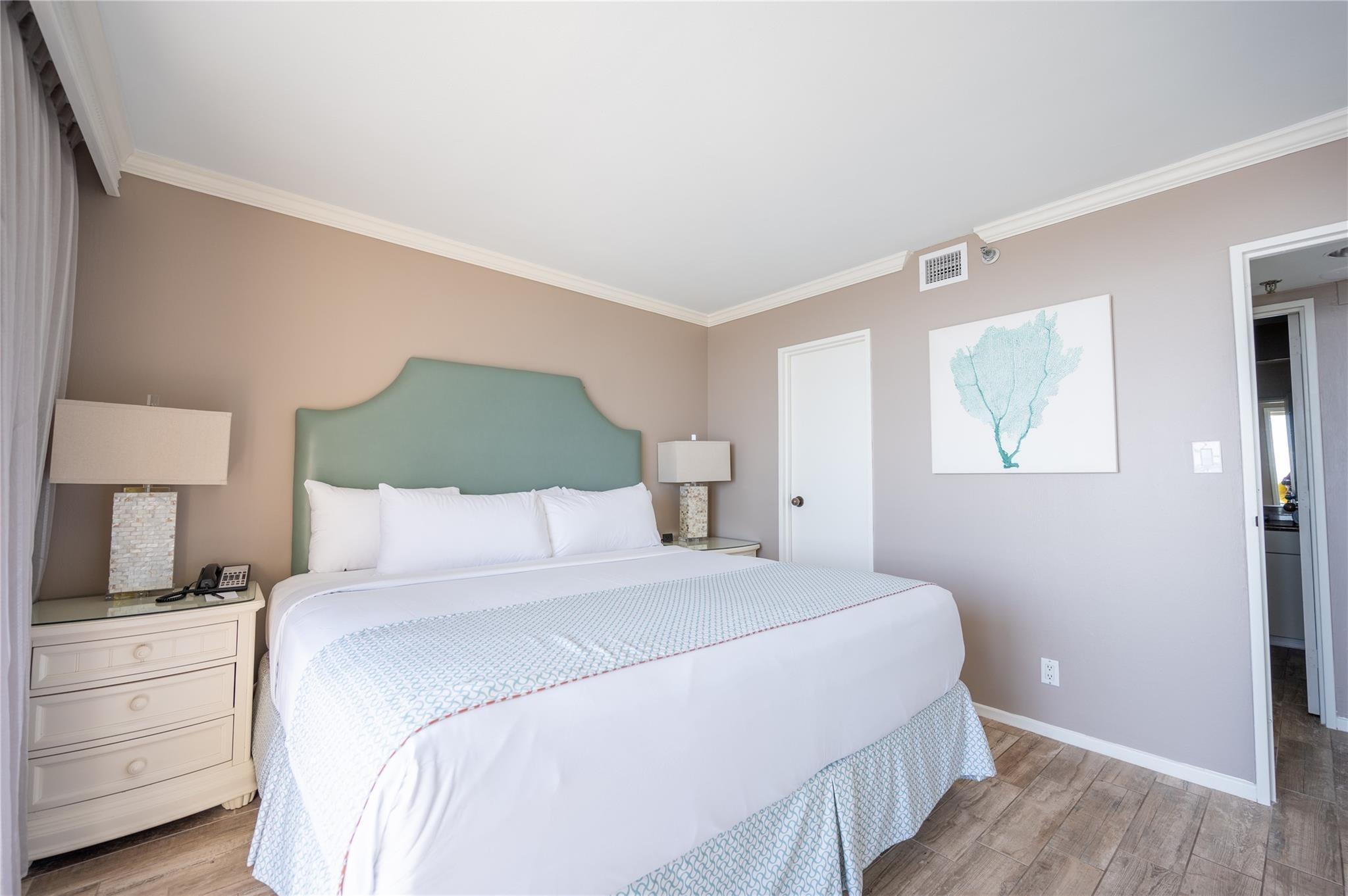 5220 Seawall Boulevard 1134D