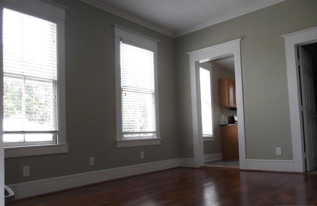 2519 Ave P 1/2 4