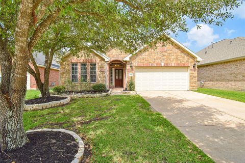 Photo of 17911 Serene Shore Drive, Cypress, TX 77429 (MLS # 10958604)