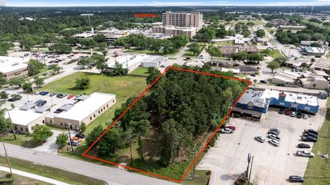Photo of 1017 Alma Street, Tomball, TX 77375 (MLS # 45778765)