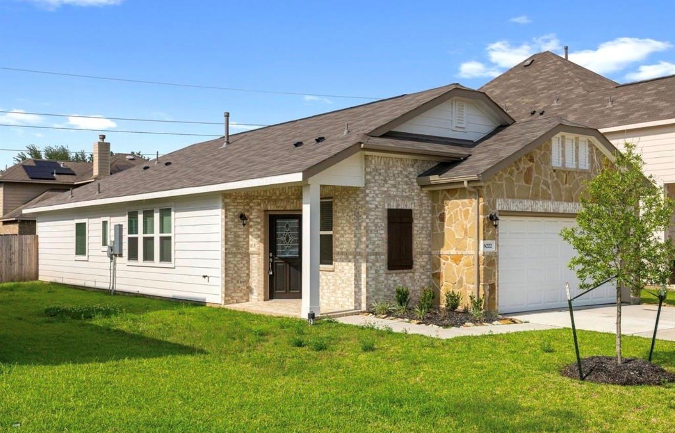 6222 Prince Place Drive