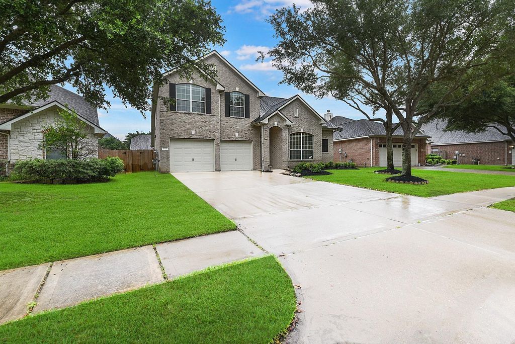 Photo of 5035 Logans Landing Lane, Katy, TX 77494 (MLS # 96865052)
