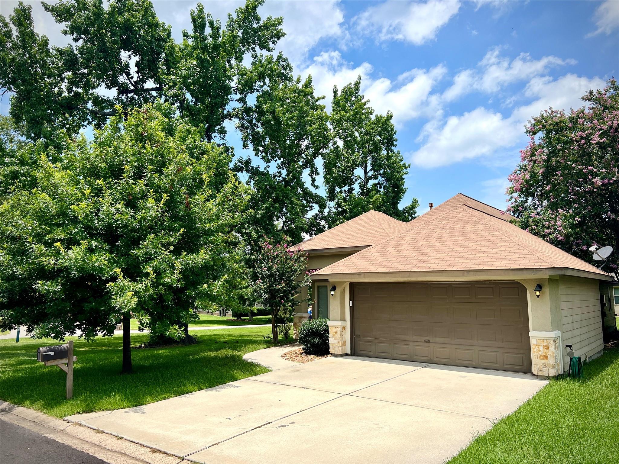 13086 Hydra Court