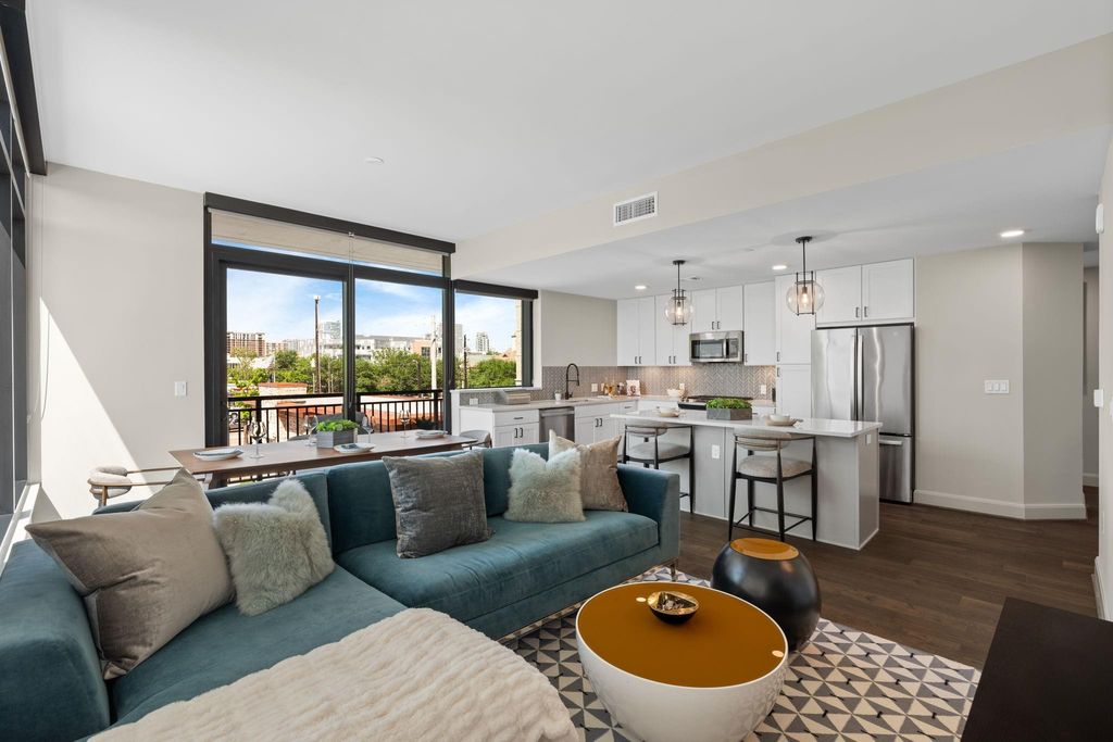 Photo of 2511 Willowick Road #235, Houston, TX 77027 (MLS # 21749378)