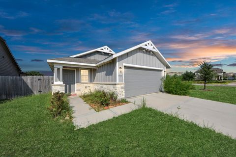 Photo of 5735 Prairie Chapel Road, Katy, TX 77493 (MLS # 44852240)