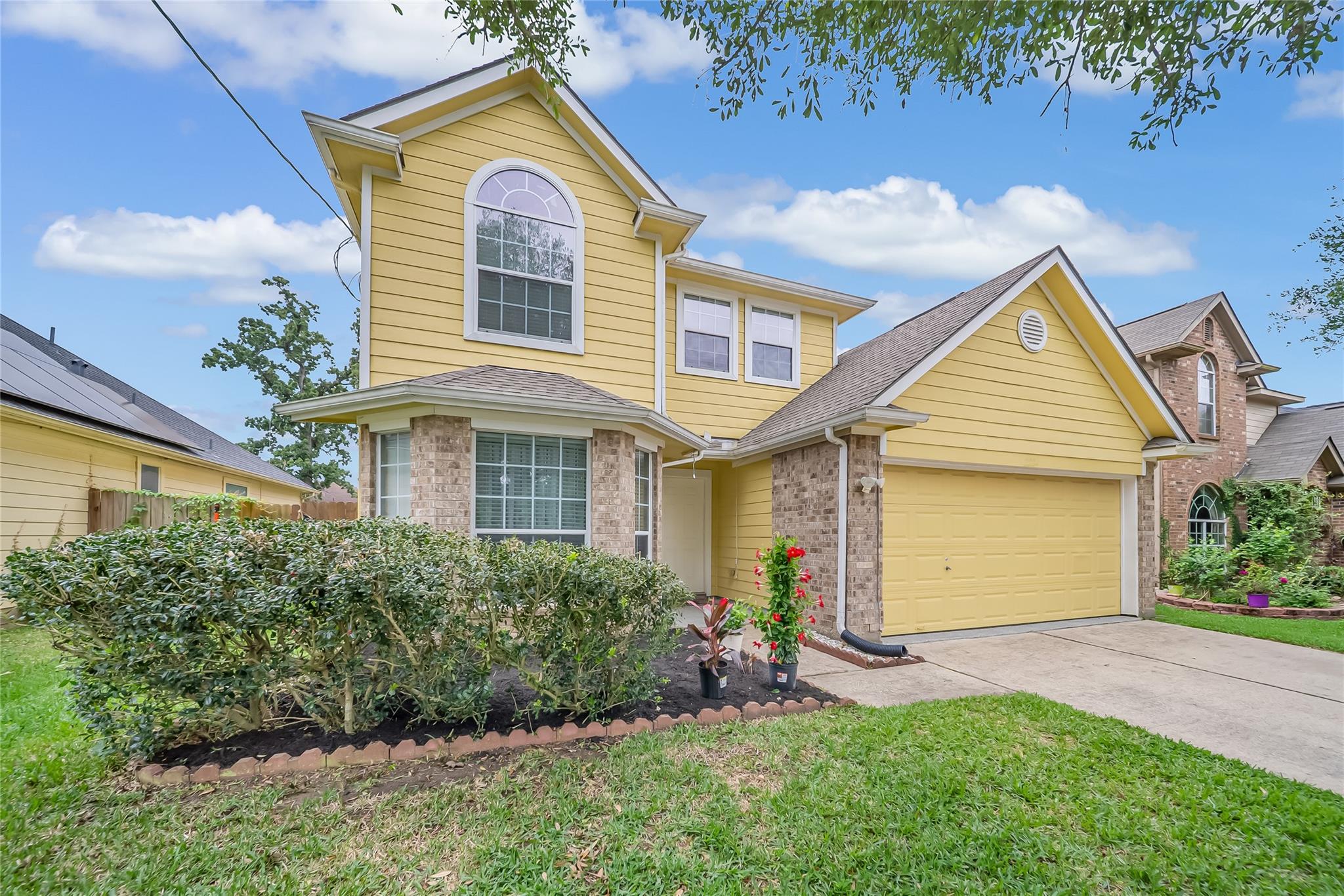 2224 Shady Pine Dr