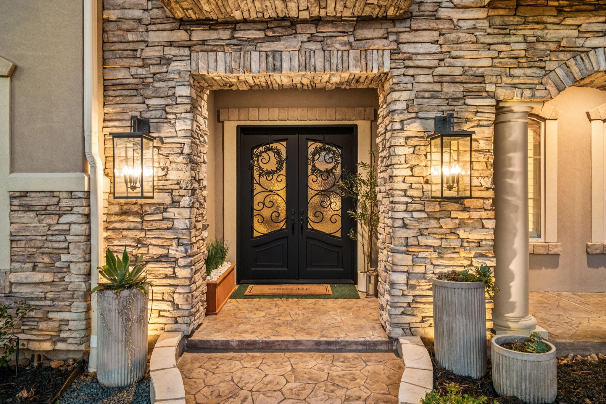 4807 Copper Manor Court