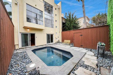 Photo of 6402 Taggart Street, Houston, TX 77007 (MLS # 26137872)