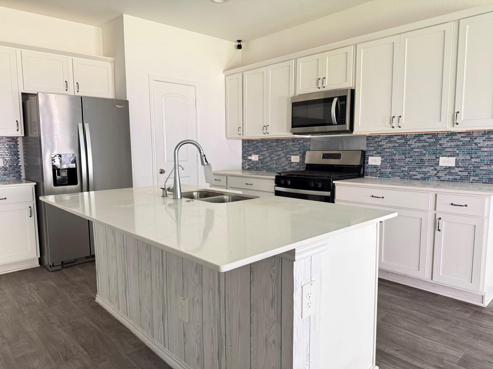 10156 Basil Beebalm Trail