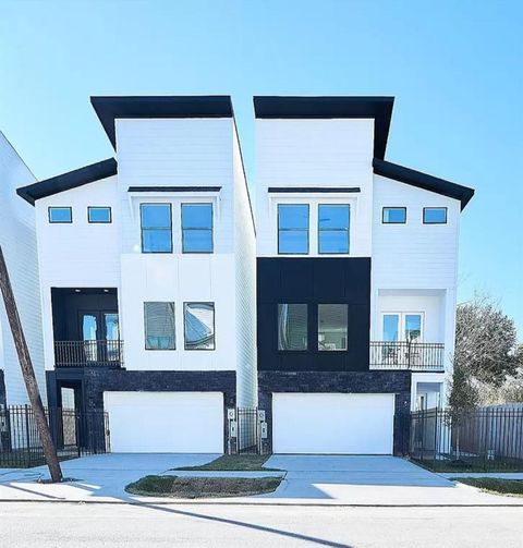 Photo of 2724 Rosalie Street, Houston, TX 77004 (MLS # 74726515)