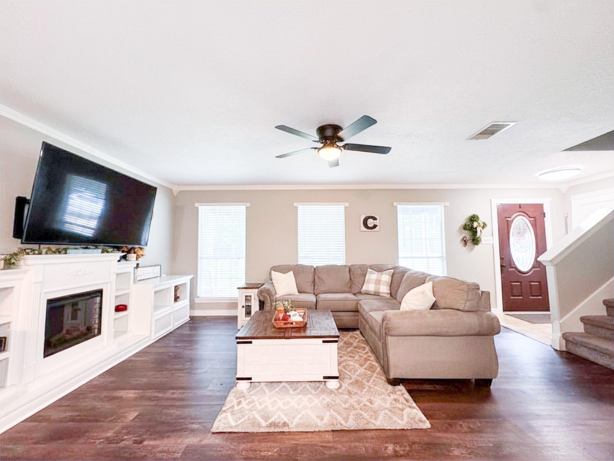 11210 Amber Park Drive