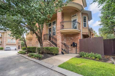 Photo of 53 Versante Court, Houston, TX 77070 (MLS # 21337178)
