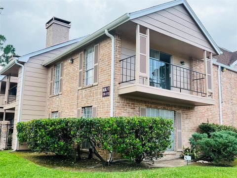 Photo of 2800 Jeanetta Street #1702, Houston, TX 77063 (MLS # 62495127)