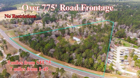 Photo of 694 Fm 2296, Huntsville, TX 77340 (MLS # 26392727)