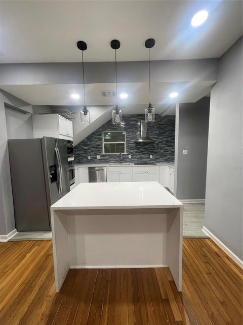 Photo of 2517 Isabella St Street, Houston, TX 77004 (MLS # 92447072)