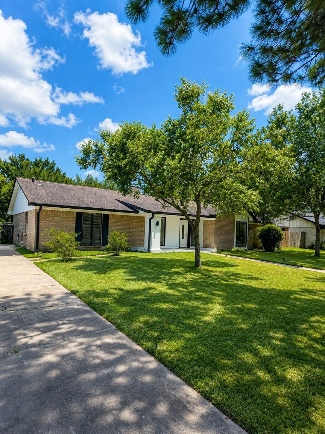 104 Burgundy Lane